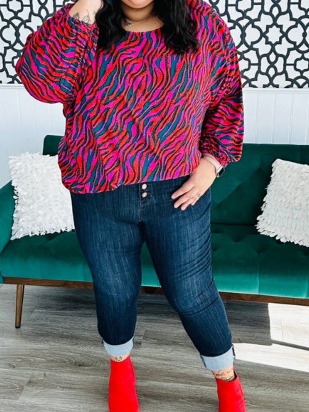 New Emily Wonder Magenta Teal Zebra Print Top Size M/L Medium Large